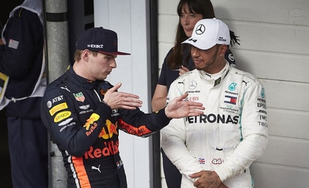 F1 ? ?Hamilton no suporta a agressividade de Verstappen?