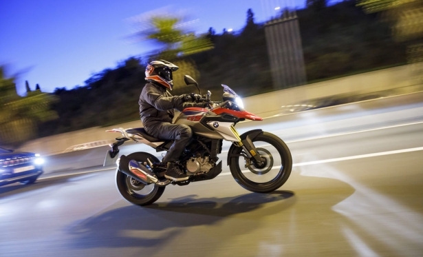 BMW e Kasawaki convocam proprietrios de motos para recall