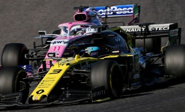F1 ? Villeneuve critica a Racing Point por punio da Renault