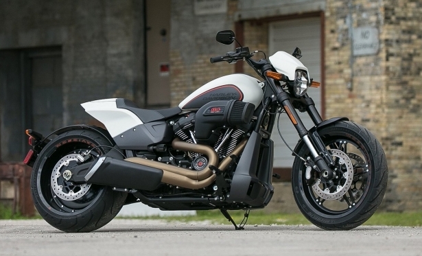 Harley-Davidson oferece descontos para famlia Softail em janeiro
